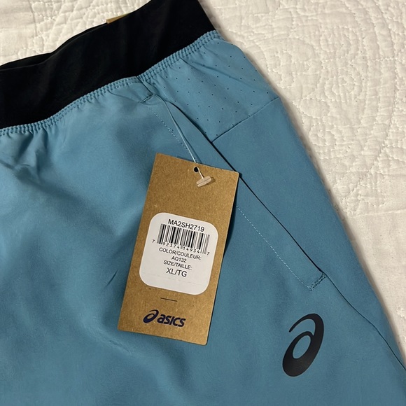 Men’s shorts - Picture 2 of 4